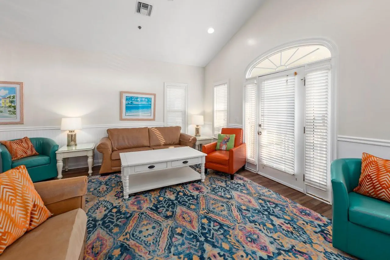 Next To Pier Park! Steps From The Beach! Dog-Friendly! Pool! Panama City Beach 0*,  United States