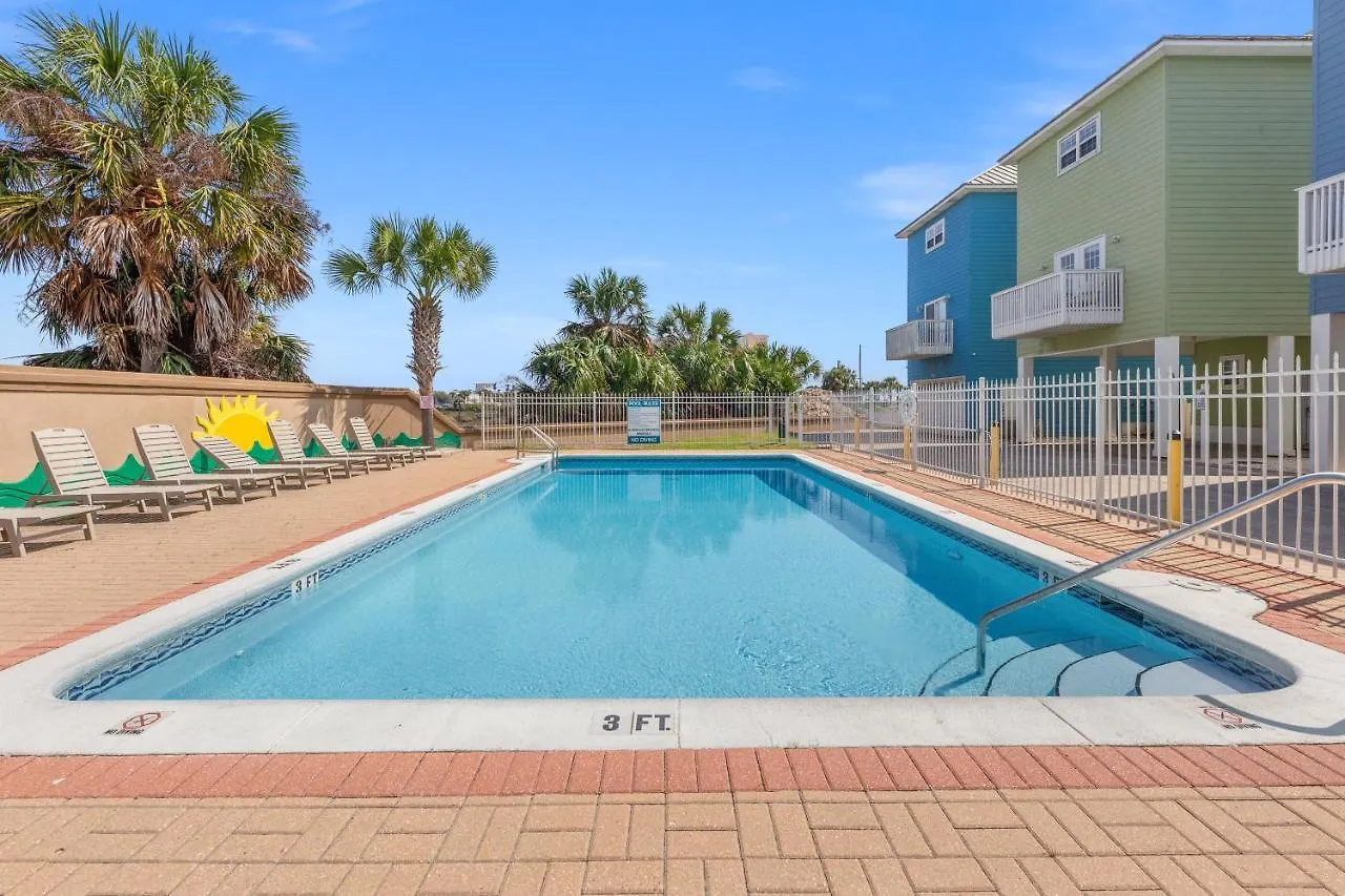 Holiday home Next To Pier Park! Steps From The Beach! Dog-Friendly! Pool! Panama City Beach United States
