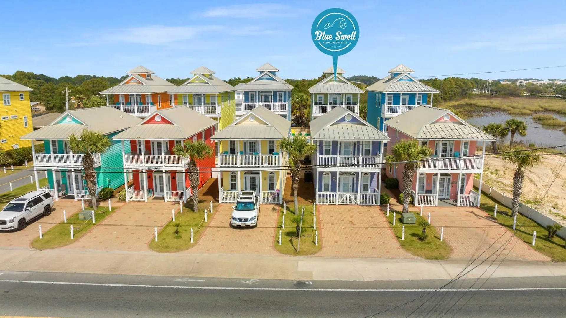 Next To Pier Park! Steps From The Beach! Dog-Friendly! Pool! Panama City Beach Holiday home