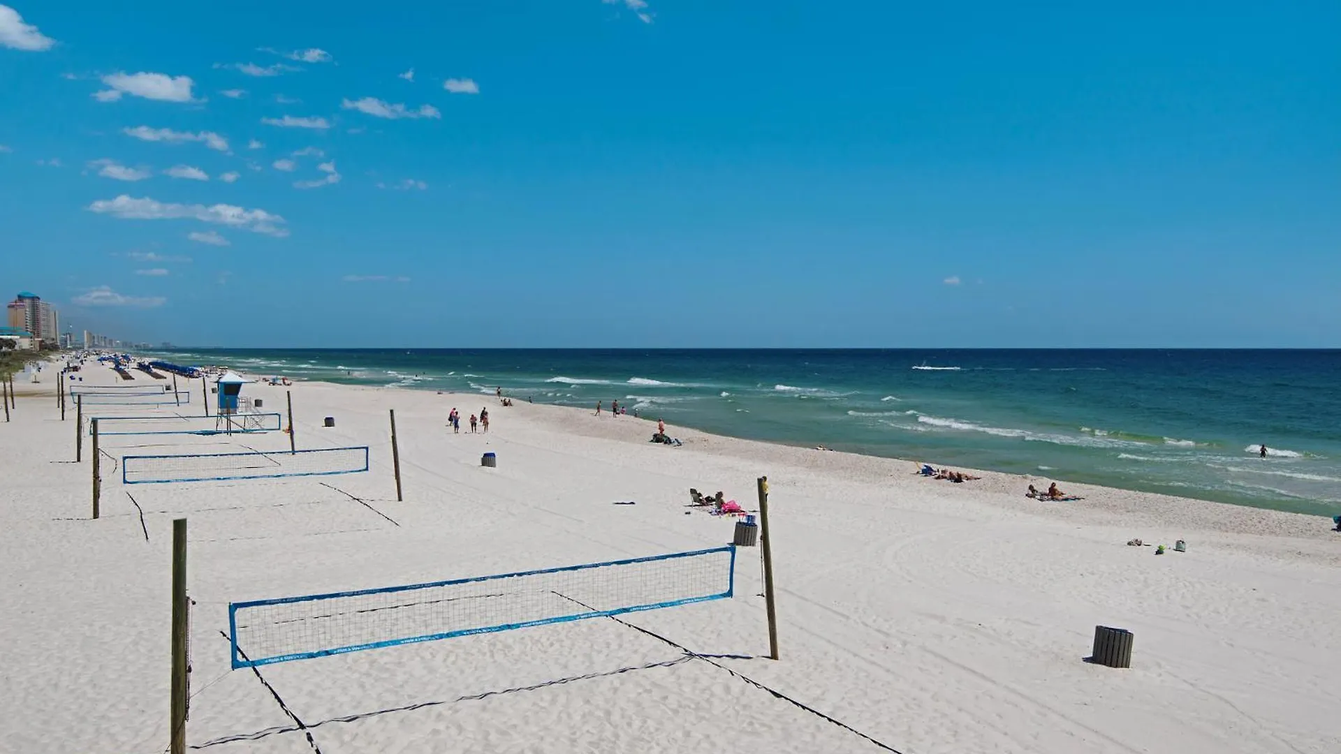 Next To Pier Park! Steps From The Beach! Dog-Friendly! Pool! Panama City Beach