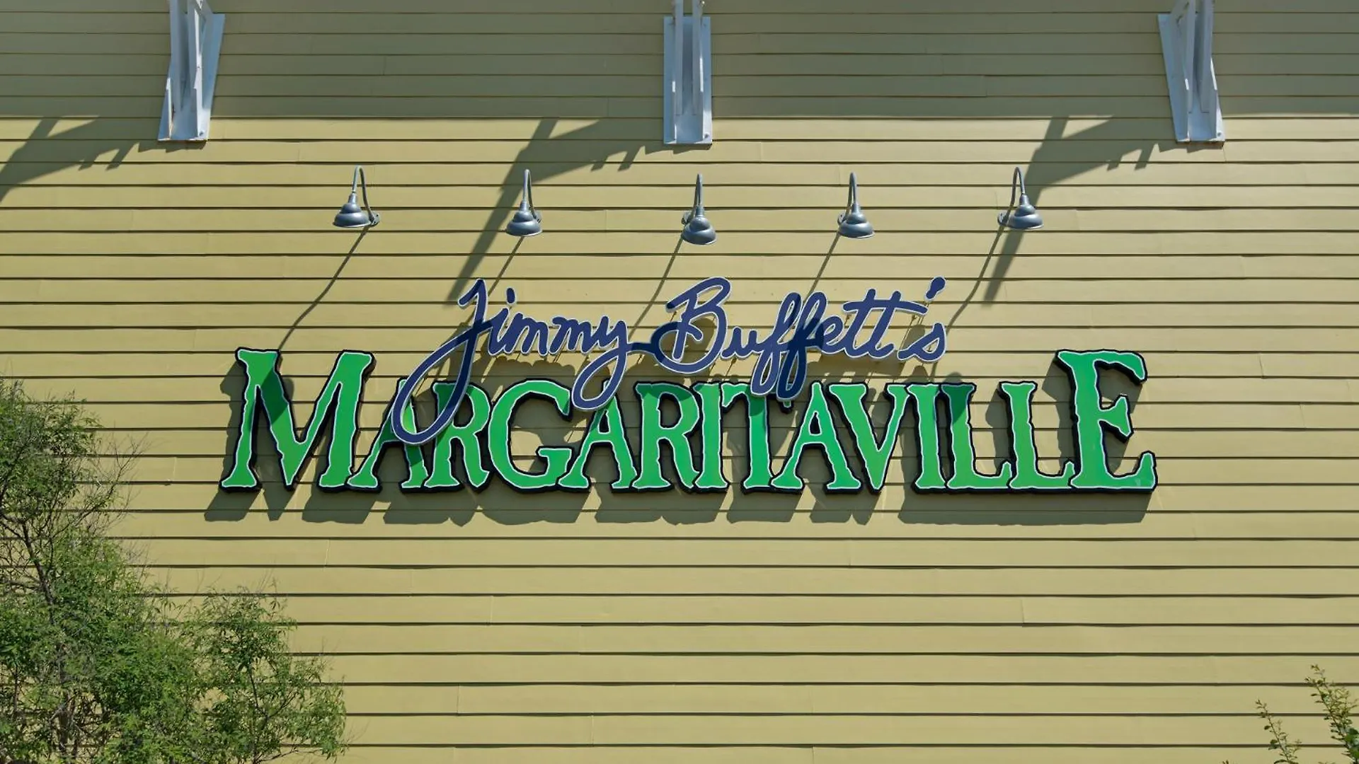Next To Pier Park! Steps From The Beach! Dog-Friendly! Pool! Panama City Beach United States